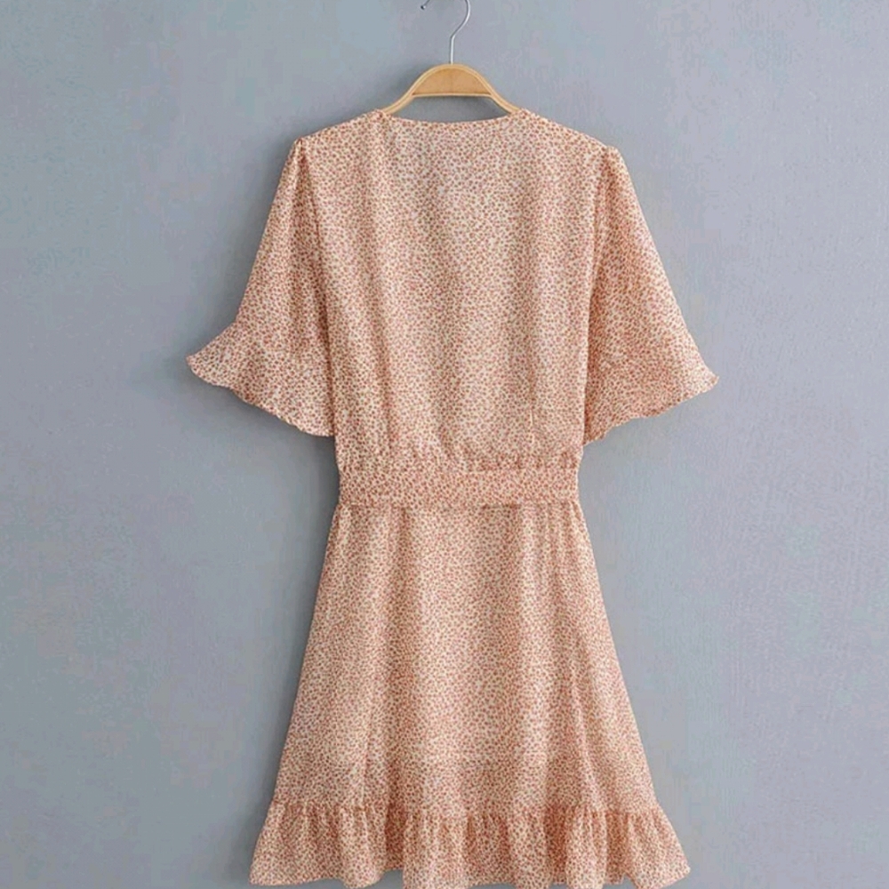 V-Neck Floral Printed Flare Lace-up Dress - Picture 5 of 8